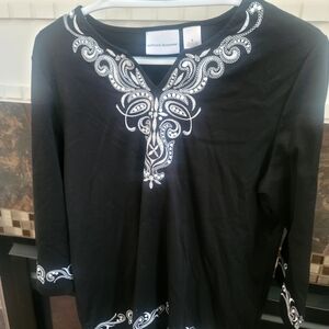 Alfred Dunner Black Embroidered Women's Top